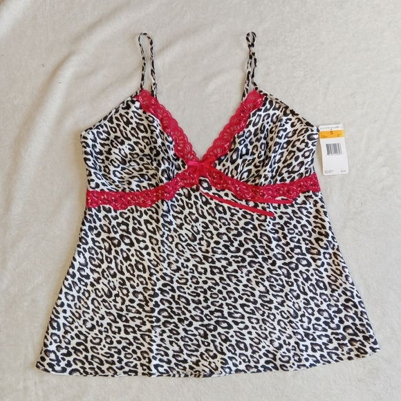 Maidenform Other - 5 for $10 Maidenform NWT Silver Leopard Print & Red Lace Sleep Top size Small